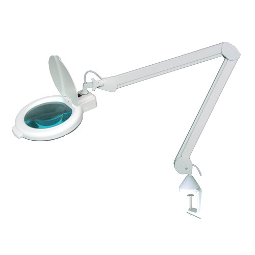 Lampă cu LED 5D cu mărire - iluminate perfect detaliile!