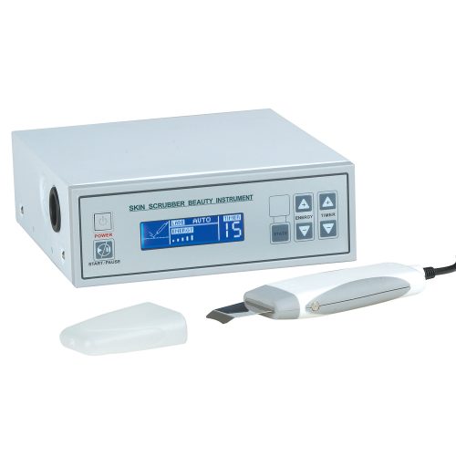 Dispozitiv modular de hidroabraziune pentru îngrijirea pielii.