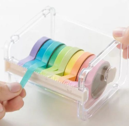Dispenser de bandă adezivă Long Lashes pentru unghii perfect definite.