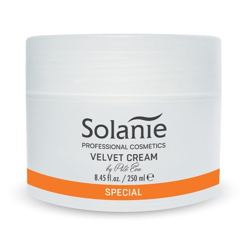 Crema Catifelată Solanie 250ml – hidratare intensă și revitalizare pentru piele suavă.