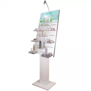   Display vertical Solanie pentru produse elegante și accesibile.